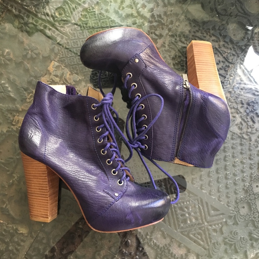 The Frye Company Boot Heels